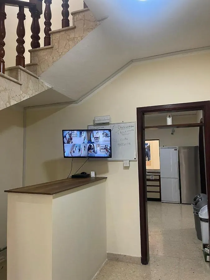Ommi Hostel Saint Julian's 0*,  Malta